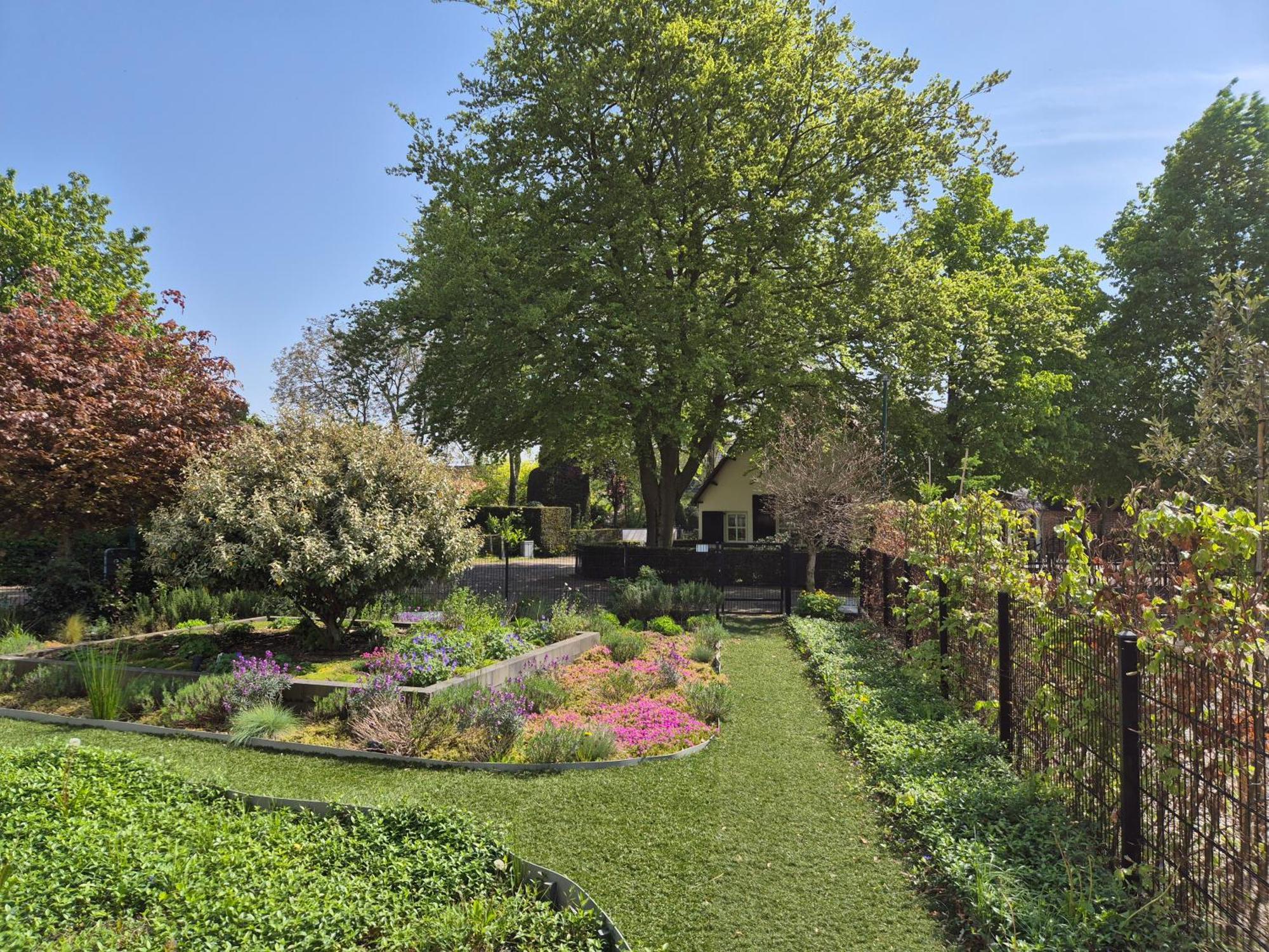 B & B De Elsterberg Elst  Екстер'єр фото